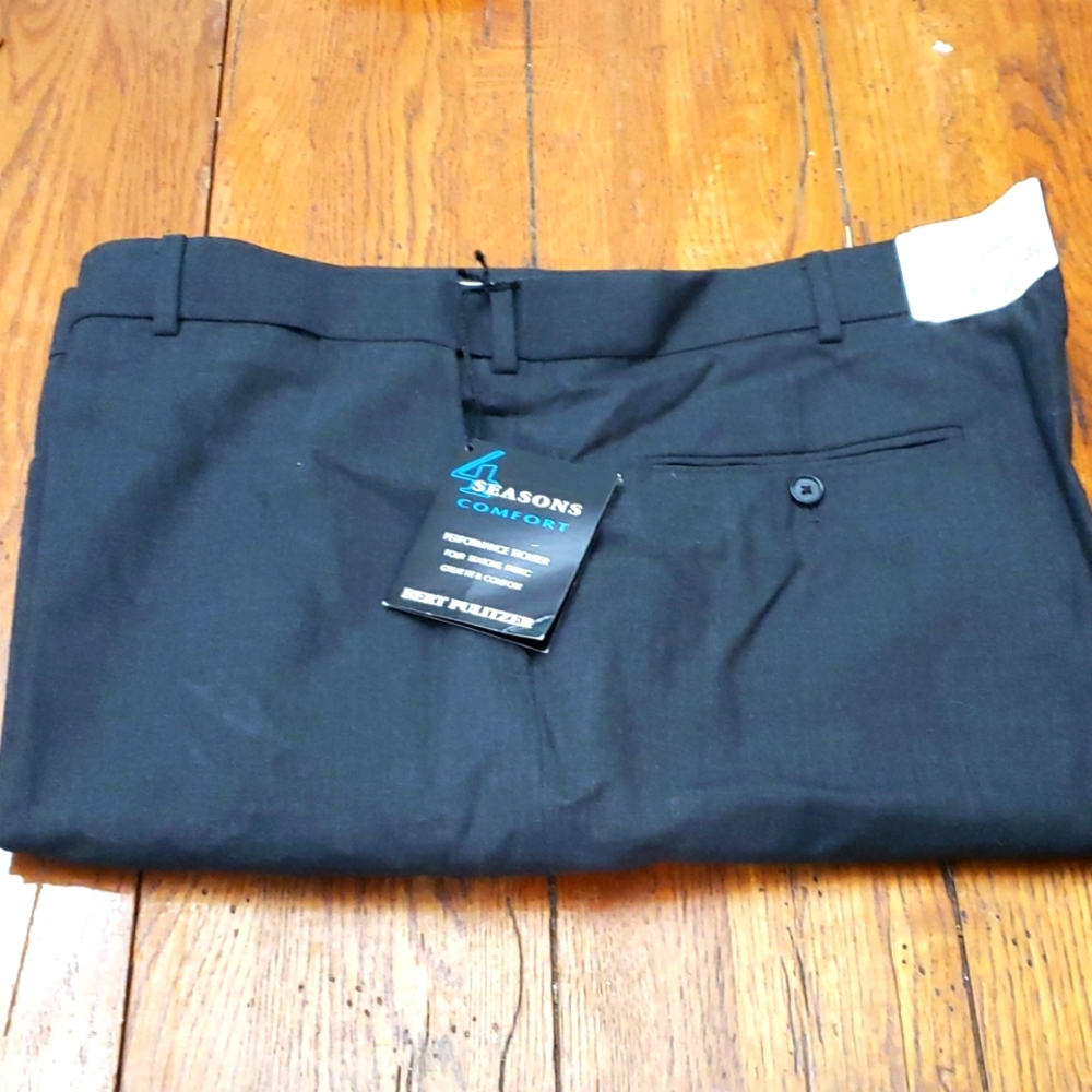 NWT - Bert Pulitzer Wool-Blend Dress Slacks.... .44x30